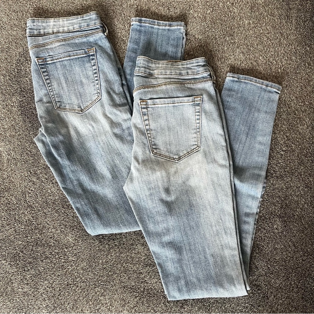 Pacsun Bullhead mid rise skinny jeans (size 24 - bundle of 2)